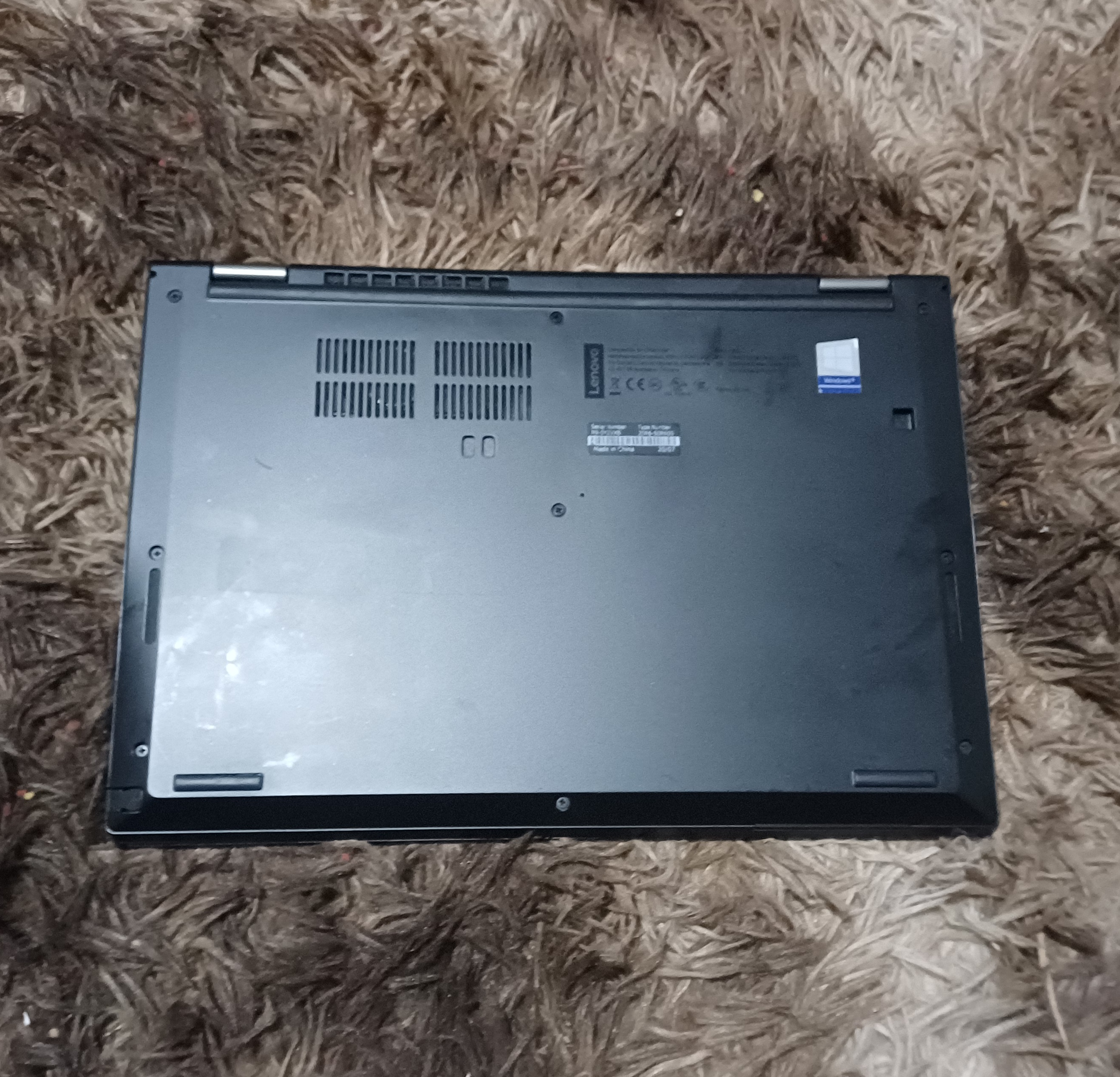 Touchscreen, 2-in-1 Lenovo Thinkpad L13 Yoga, intel core-i5, 256gb SSD, 16gb ram, WiFi, Hdmi, webcam, 13.3 inches screen, Face Recognition camera, Touch PEN , W indows 11..